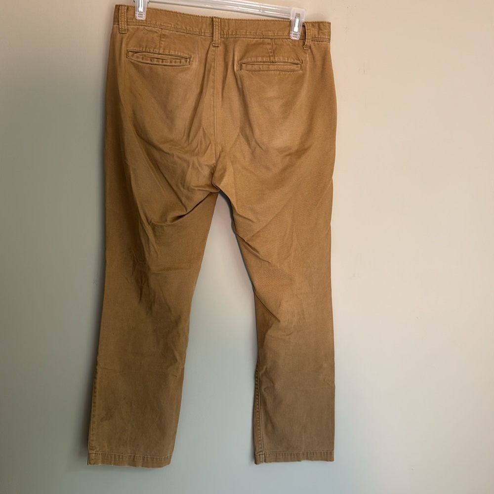 Slim Straight - 98% Cotton - Khaki Pant - Excellent Condition - Picture 4 of 4